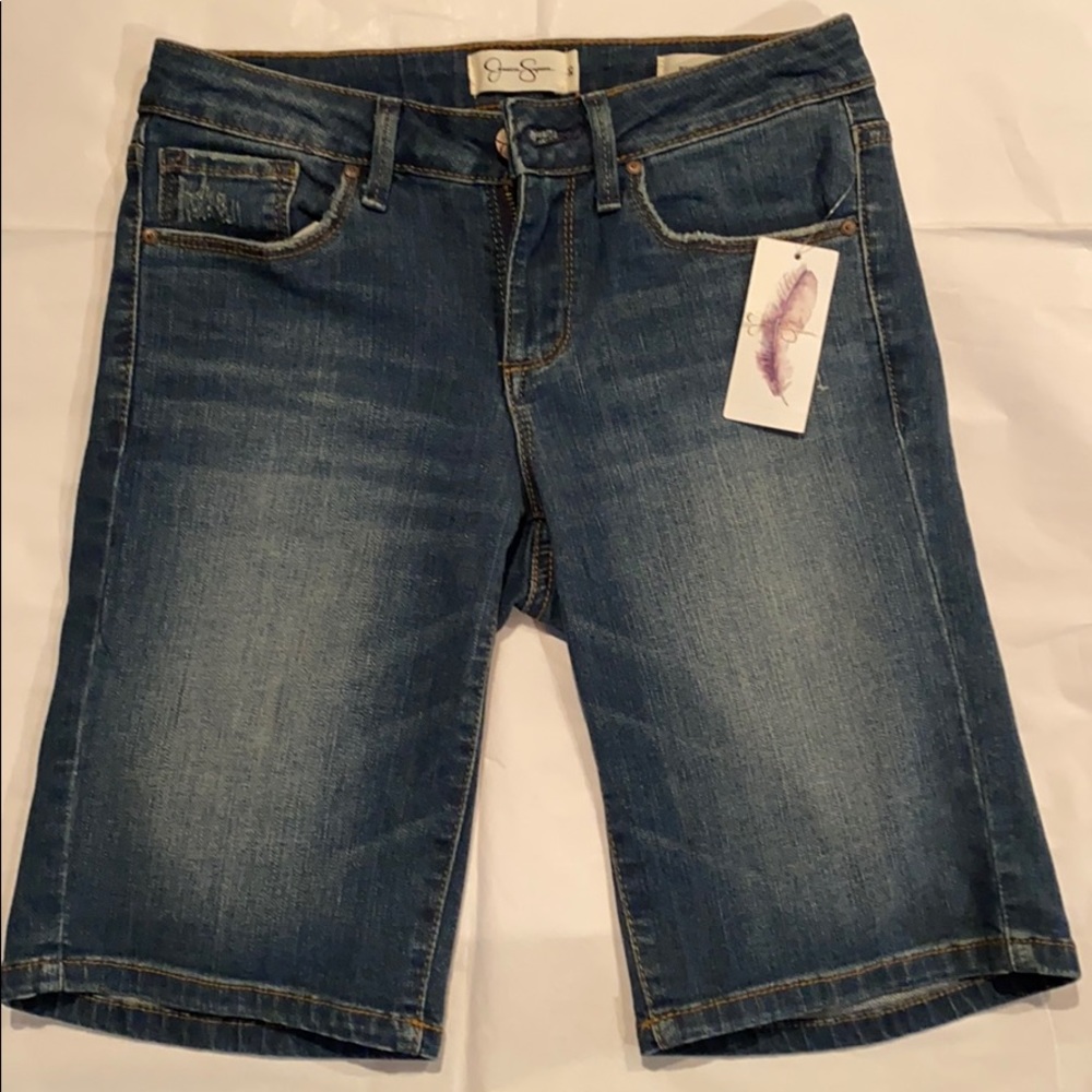 Jessica Simpson Knee high short